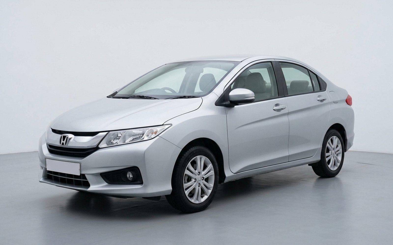 2016 Honda City, silver, front three-quarter view